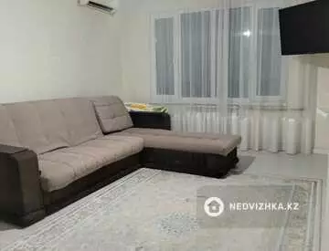 2-комнатная квартира, этаж 2 из 5, 59 м², миниатюра 1