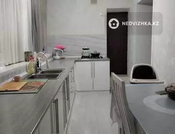 2-комнатная квартира, этаж 2 из 5, 59 м², миниатюра 5