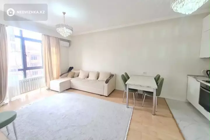 1-комнатная квартира, этаж 2 из 13, 45 м²