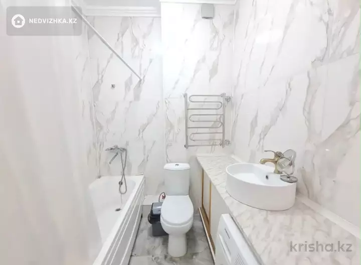 1-комнатная квартира, этаж 2 из 13, 45 м², фотография 5