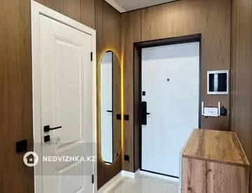 1-комнатная квартира, этаж 9 из 13, 43 м², миниатюра 4