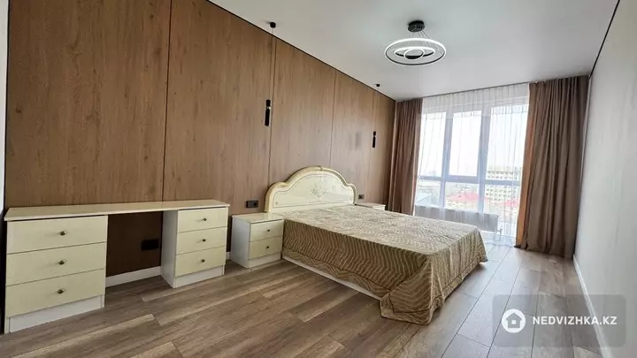 1-комнатная квартира, этаж 9 из 13, 43 м², фотография 5