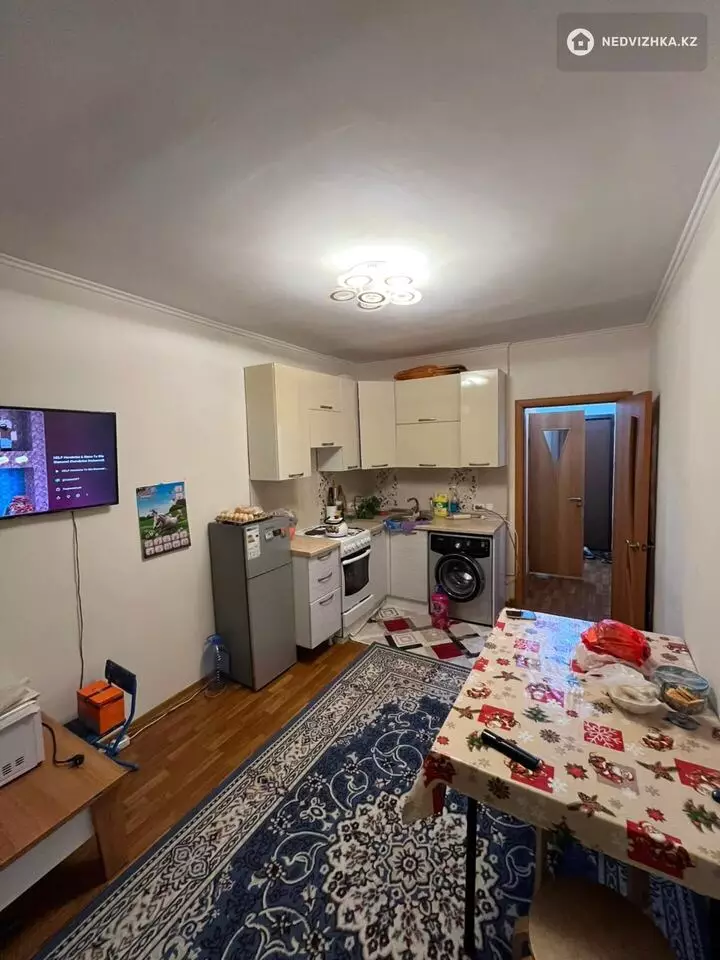 1-комнатная квартира, этаж 2 из 5, 38 м², фотография 2