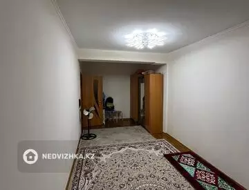 1-комнатная квартира, этаж 2 из 5, 38 м², миниатюра 4