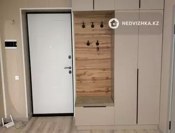 2-комнатная квартира, этаж 4 из 9, 54 м²