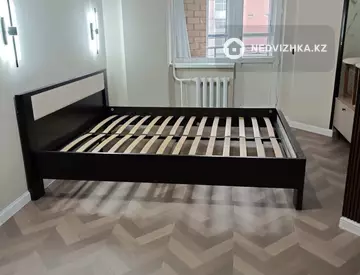 2-комнатная квартира, этаж 3 из 16, 57 м², миниатюра 3