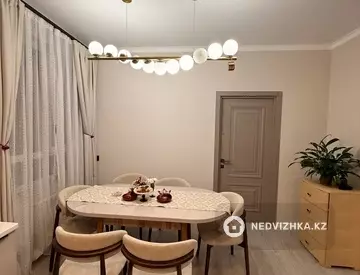 3-комнатная квартира, этаж 16 из 16, 58 м², миниатюра 1