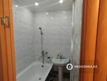 4-комнатная квартира, этаж 1 из 5, 61 м²