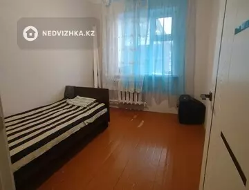 4-комнатная квартира, этаж 1 из 5, 61 м², миниатюра 11