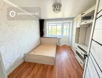 4-комнатная квартира, этаж 4 из 5, 63 м², На длительный срок, миниатюра 9