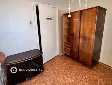2-комнатная квартира, этаж 3 из 5, 52 м², миниатюра 7