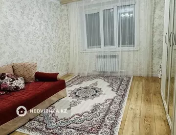 2-комнатная квартира, этаж 4 из 5, 60 м²