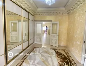 6-комнатный дом, 10 соток, 111 м²