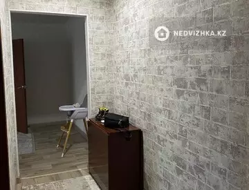 4-комнатная квартира, этаж 5 из 5, 61 м²