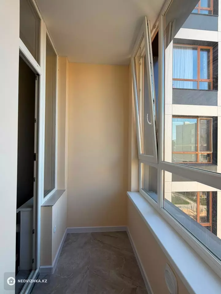 2-комнатная квартира, этаж 7 из 9, 62 м², фотография 3