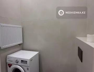 2-комнатная квартира, этаж 7 из 9, 62 м², миниатюра 5