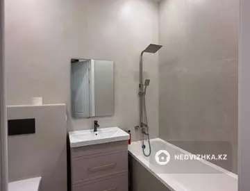 2-комнатная квартира, этаж 7 из 9, 62 м², миниатюра 7