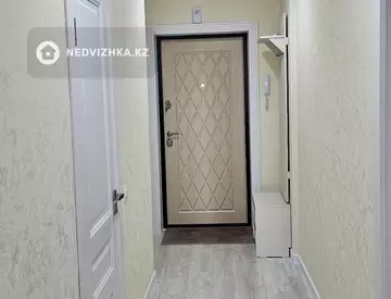 1-комнатная квартира, этаж 12 из 22, 42 м²