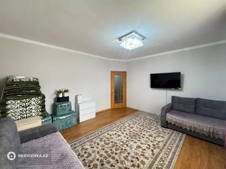 1-комнатная квартира, этаж 4 из 18, 44 м²