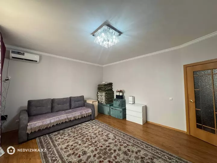 1-комнатная квартира, этаж 4 из 18, 44 м², фотография 4