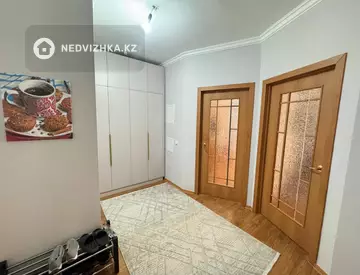 1-комнатная квартира, этаж 4 из 18, 44 м², миниатюра 9