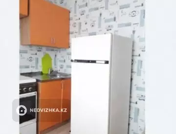 1-комнатная квартира, этаж 4 из 5, 32 м², Посуточно