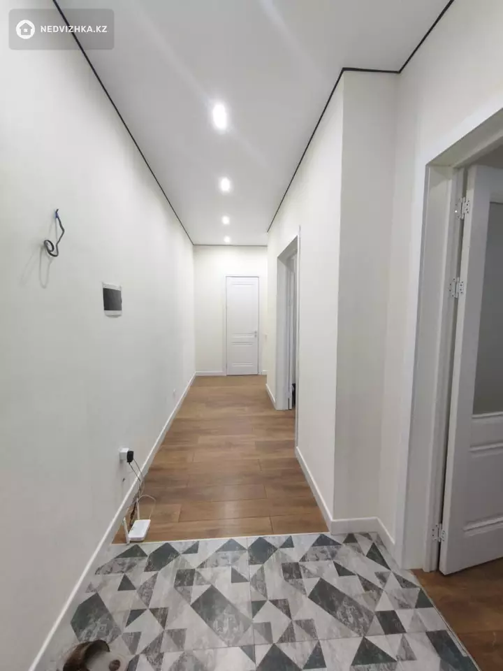 2-комнатная квартира, этаж 6 из 9, 57 м², 2-фотосурет