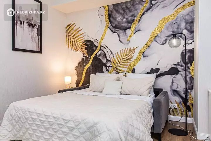 2-комнатная квартира, этаж 3 из 13, 52 м², Посуточно, фотография 2
