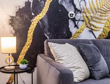 2-комнатная квартира, этаж 3 из 13, 52 м², Посуточно, миниатюра 11