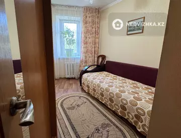 3-комнатная квартира, этаж 4 из 5, 77 м², миниатюра 10