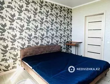 2-комнатная квартира, этаж 6 из 25, 62 м²