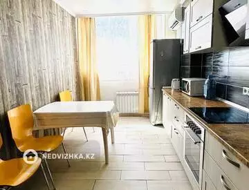 2-комнатная квартира, этаж 6 из 25, 62 м²