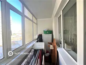 3-комнатная квартира, этаж 4 из 12, 82 м², миниатюра 6