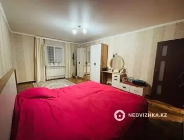 4-комнатная часть дома, 10 соток, 110 м²