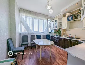 4-комнатная квартира, этаж 7 из 9, 91 м², миниатюра 6
