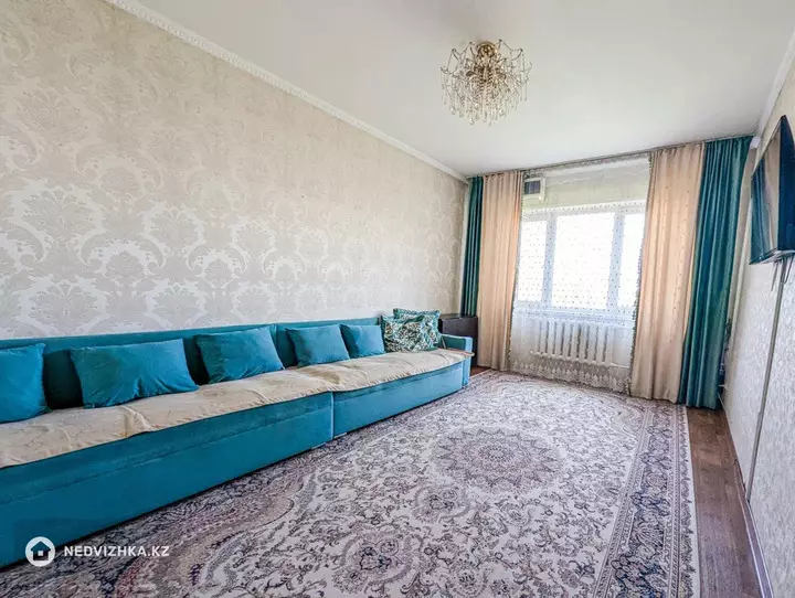 4-комнатная квартира, этаж 7 из 9, 91 м², фотография 2