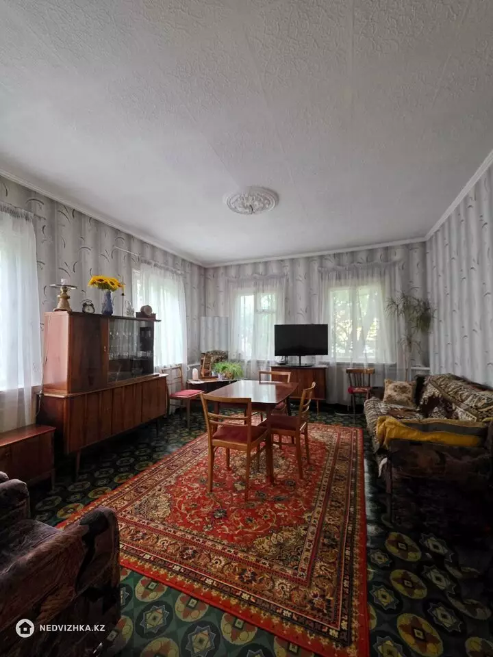 5-комнатный дом, 4.9 соток, 180 м², фотография 3