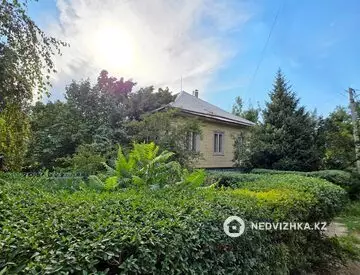 5-комнатный дом, 4.9 соток, 180 м²