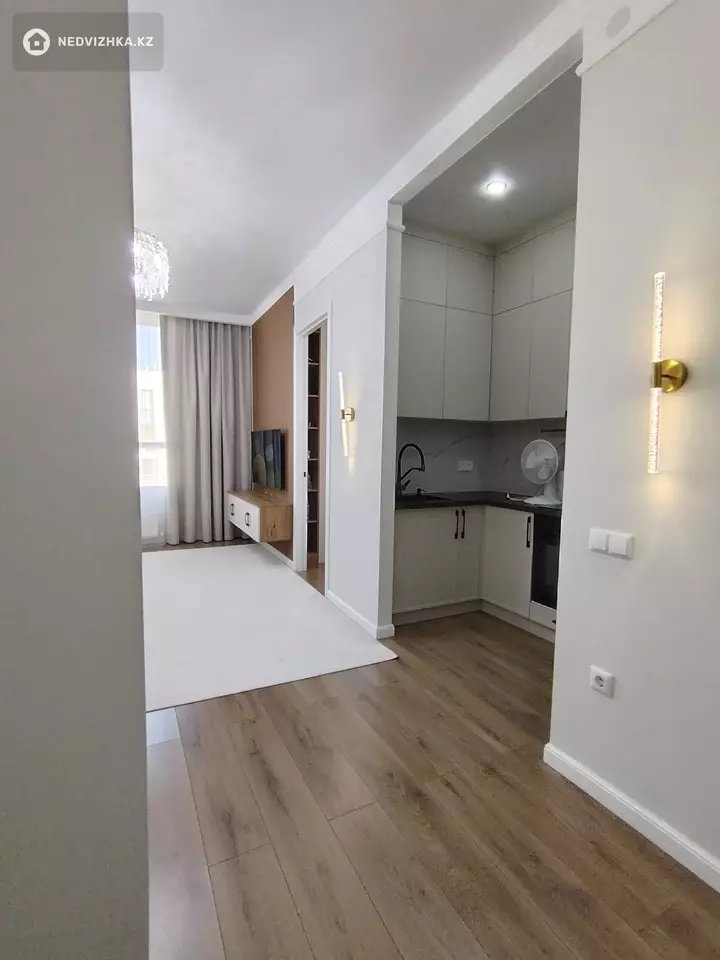 3-комнатная квартира, этаж 11 из 12, 67 м², фотография 4