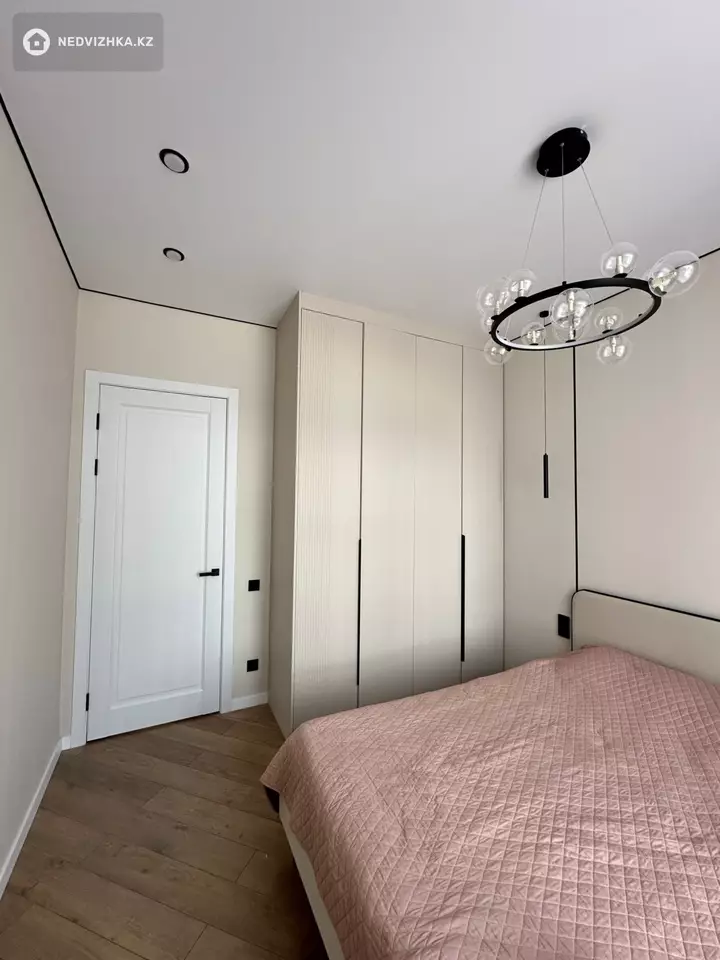 2-комнатная квартира, этаж 3 из 12, 40 м², фотография 4