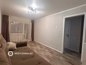 1-комнатная квартира, этаж 3 из 5, 30 м²