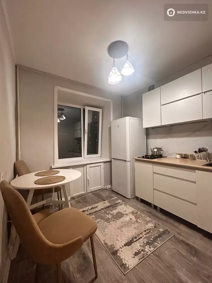 1-бөлмелі пәтер, қабат 3 барлық қабат саны 5, 30 м², 3-фотосурет