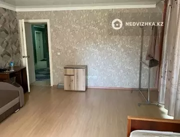 3-комнатная квартира, этаж 6 из 16, 79 м², На длительный срок