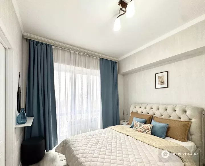 3-комнатная квартира, этаж 7 из 13, 67 м², фотография 2
