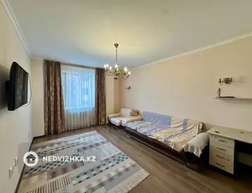 2-комнатная квартира, этаж 14 из 17, 70 м², миниатюра 12