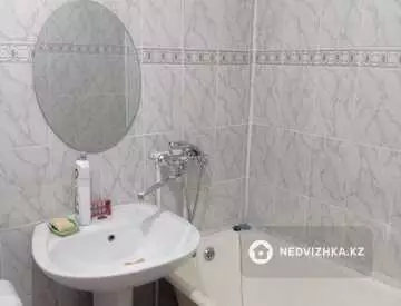 2-комнатная квартира, этаж 5 из 5, 43 м², миниатюра 12