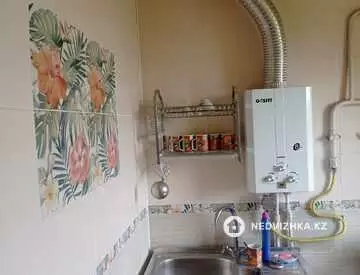 2-комнатная квартира, этаж 5 из 5, 43 м², миниатюра 3