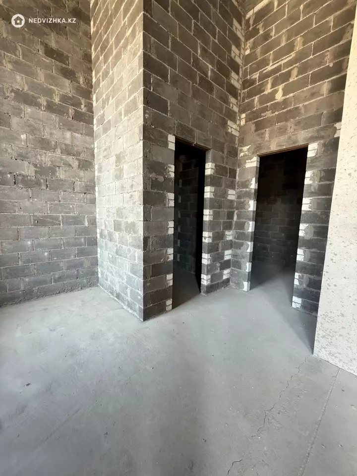 Офис, Магазин и др., этаж 1 из 10, 167 м², На длительный срок, фотография 5