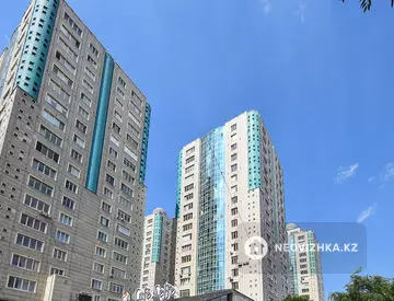 4-бөлмелі пәтер, қабат 12 барлық қабат саны 20, 241 м², 6-нобай