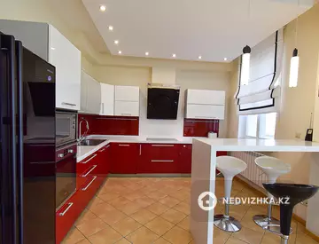 4-бөлмелі пәтер, қабат 12 барлық қабат саны 20, 241 м², 9-нобай